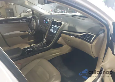 2013 Ford Fusion Se z USA, uszkodzony, nr VIN 3FA6P0H93DR240082